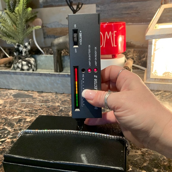 5.2 cttw Moissanite Tennis Bracelet set in 925 Sterling Silver - Picture 6 of 9